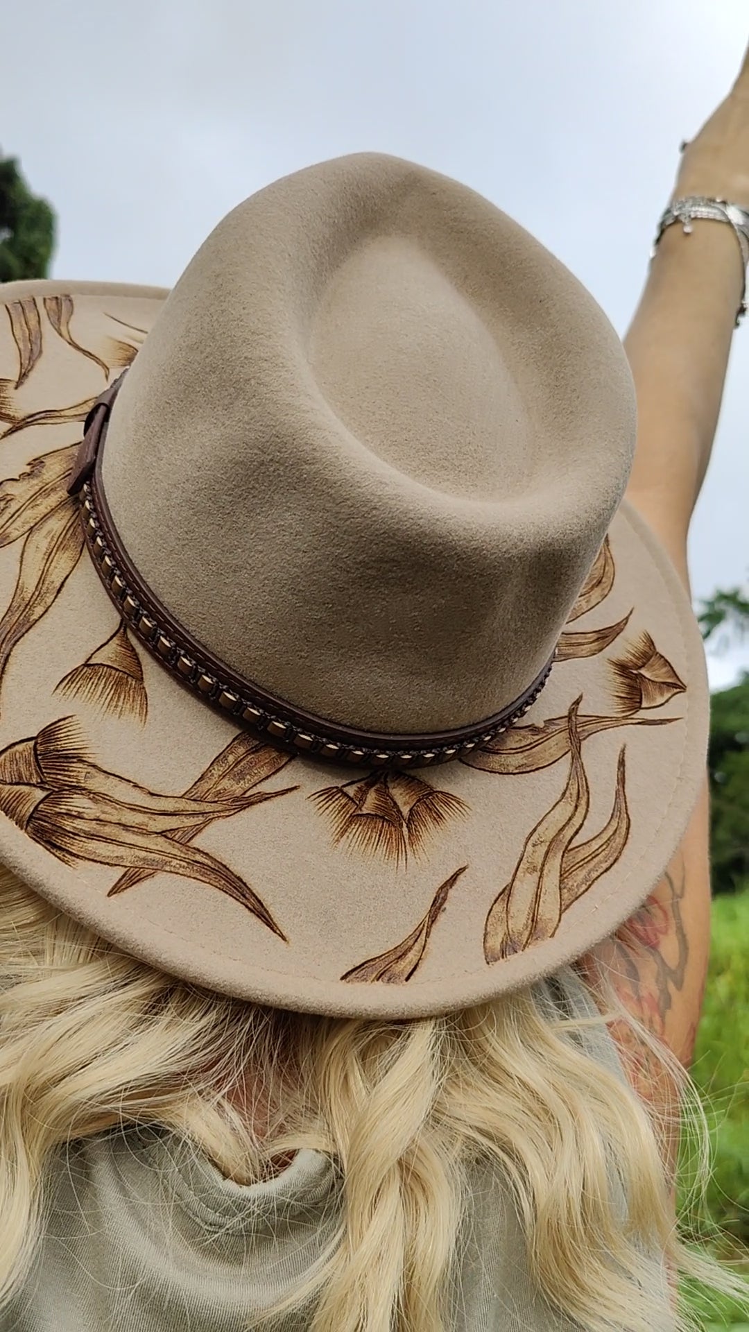 "The Bush Wanderer" - Hand-burned 100% Australian Wool Hat